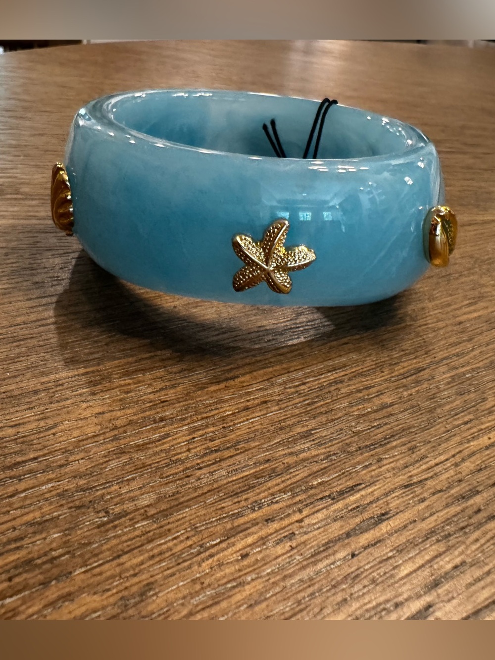 NWT House Of Harlow - Gold Charm Aqua Blue Resin Bangle Bracelet